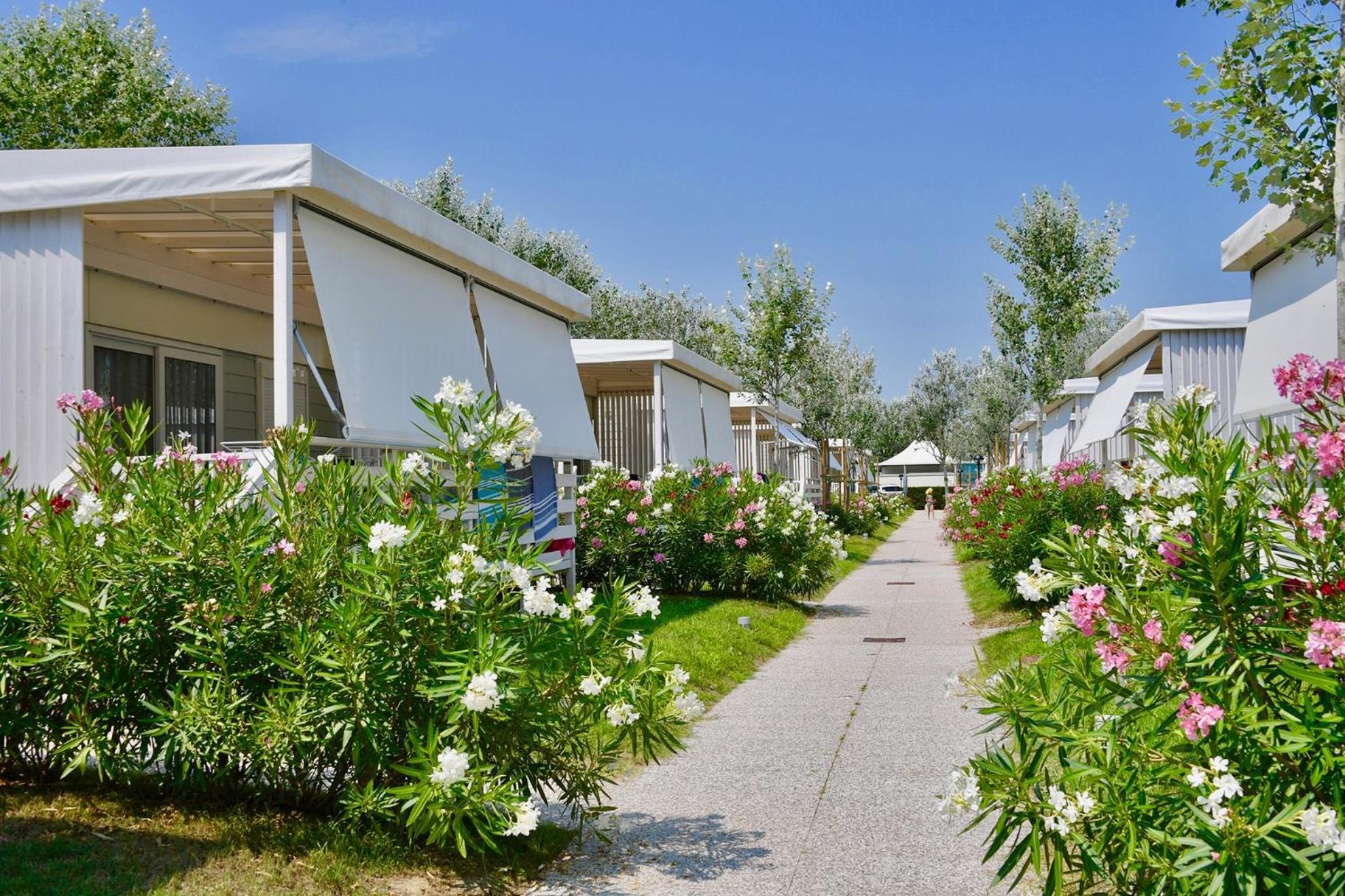 Isamar Holiday Village Ca Lino Exterior photo Camping in Italy